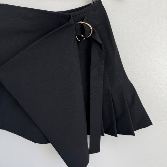 Short Box Pleated Micro Mini Skirt Black Size M Dark Academia Whimsygoth K-Pop - Picture 3 of 8